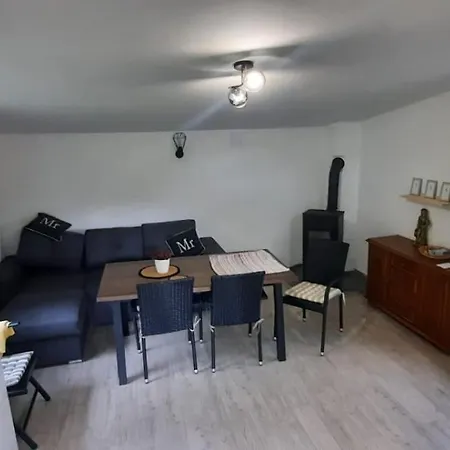 Dzieciol Chalet *