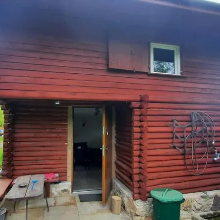 Dzieciol Chalet *